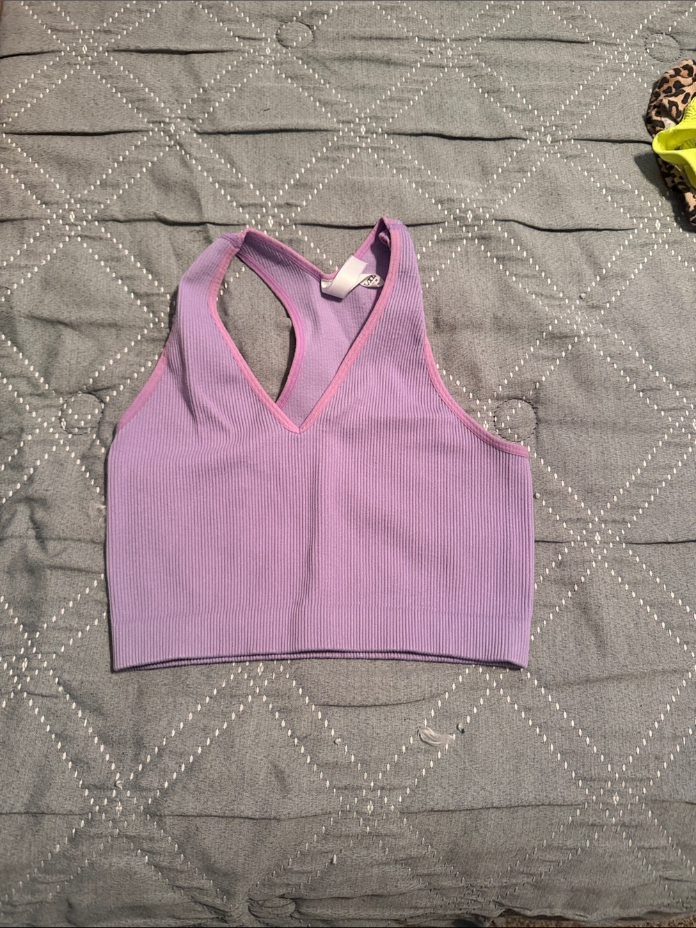 Zenana Outfitters Ribbed V-Neck Sports Bra - Lilac